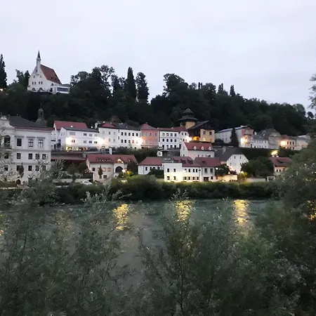 Zentrum 12 Mit 2 Schlafzimmer - Sehr Schoener Ausblick Steyr
