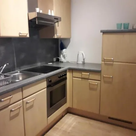 Zentrum 12 Mit 2 Schlafzimmer - Sehr Schoener Ausblick Apartmán