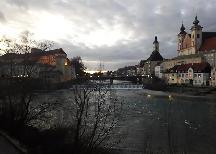 Zentrum 12 Mit 2 Schlafzimmer - Sehr Schoener Ausblick Steyr